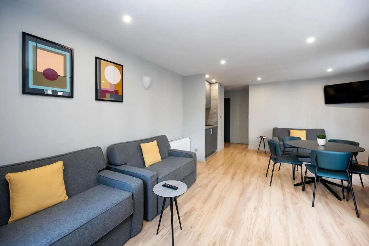Staycity Aparthotels Paris Gare De L'Est França