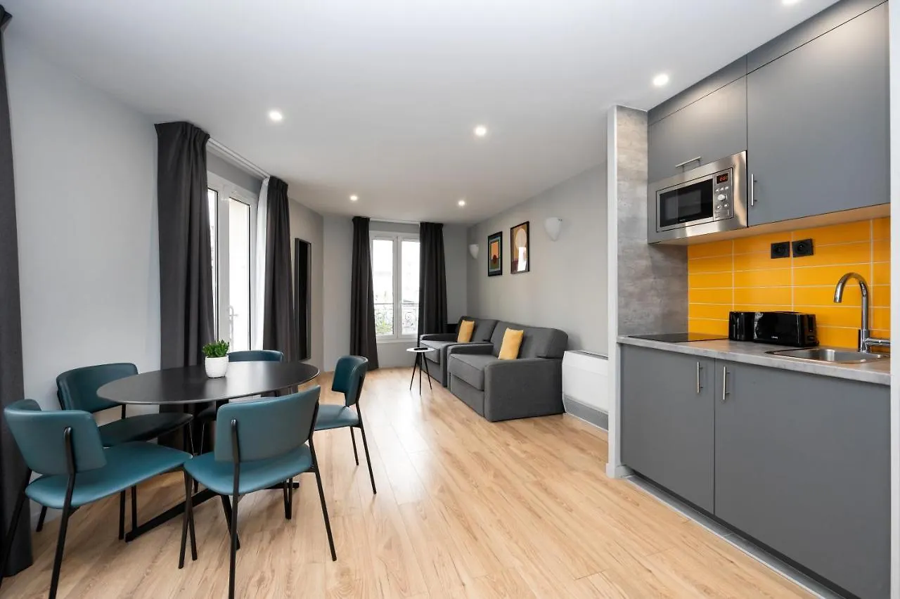 ***  Staycity Aparthotels Paris Gare De L'Est França