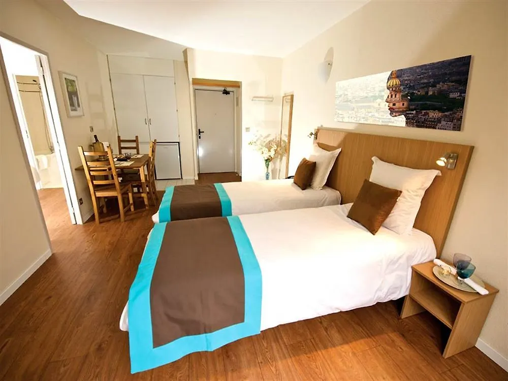 ***  Staycity Aparthotels Paris Gare De L'Est France